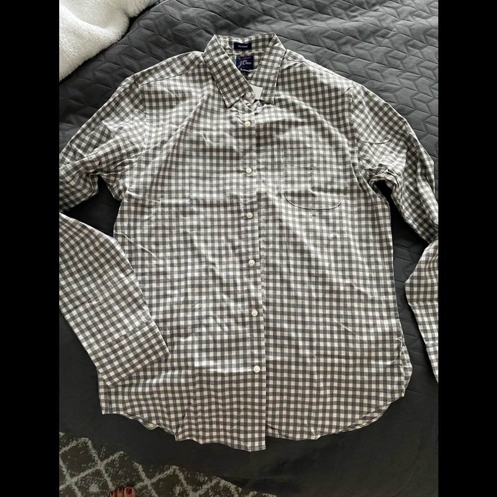 Casual long sleeve shirt
